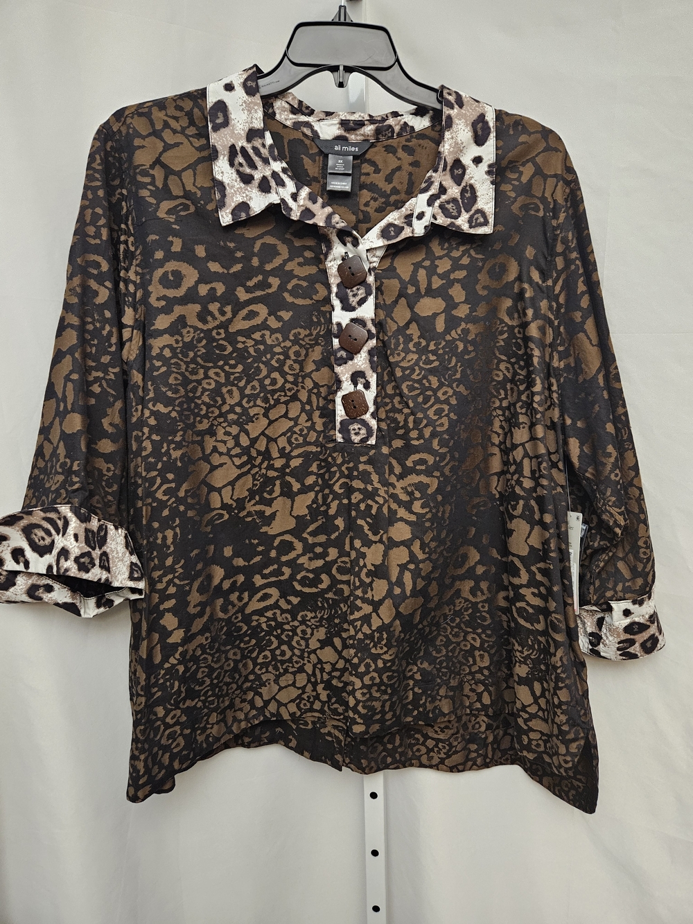 Ali Miles Brown and Cream Animal-Print Collared Tunic